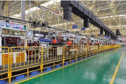 数字时代的卓越经营 吉利汽车集团智能工厂与企业文化学习之旅